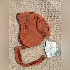 Kate Quinn Baby Bonnet Hat 12–18M | Organic Cotton | Rust Floral